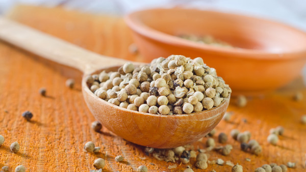 饮水不当会导致中毒吗？      我们一天喝多少水比较好