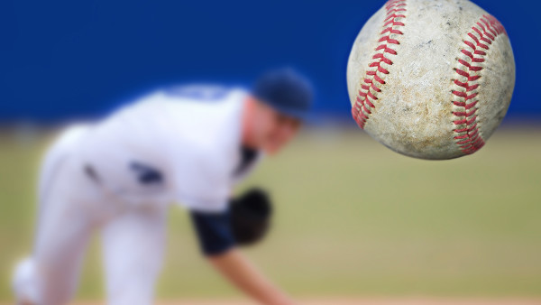 腰椎间盘突出症有什么症状？腰间盘突出的治疗方法有什么？