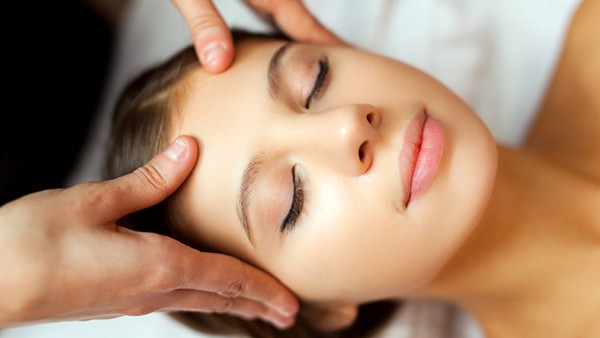 小雪季节容易引起抑郁症 这些食谱吃出好心情